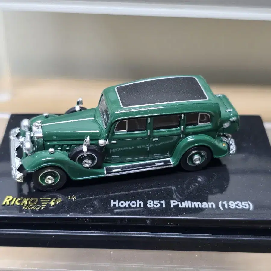 1:87 Horch 851 Pullman(1935)