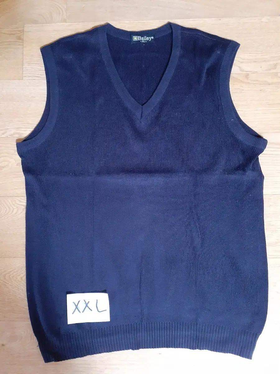 Knit Vest Boys and Girls Easy to wear this season 2000