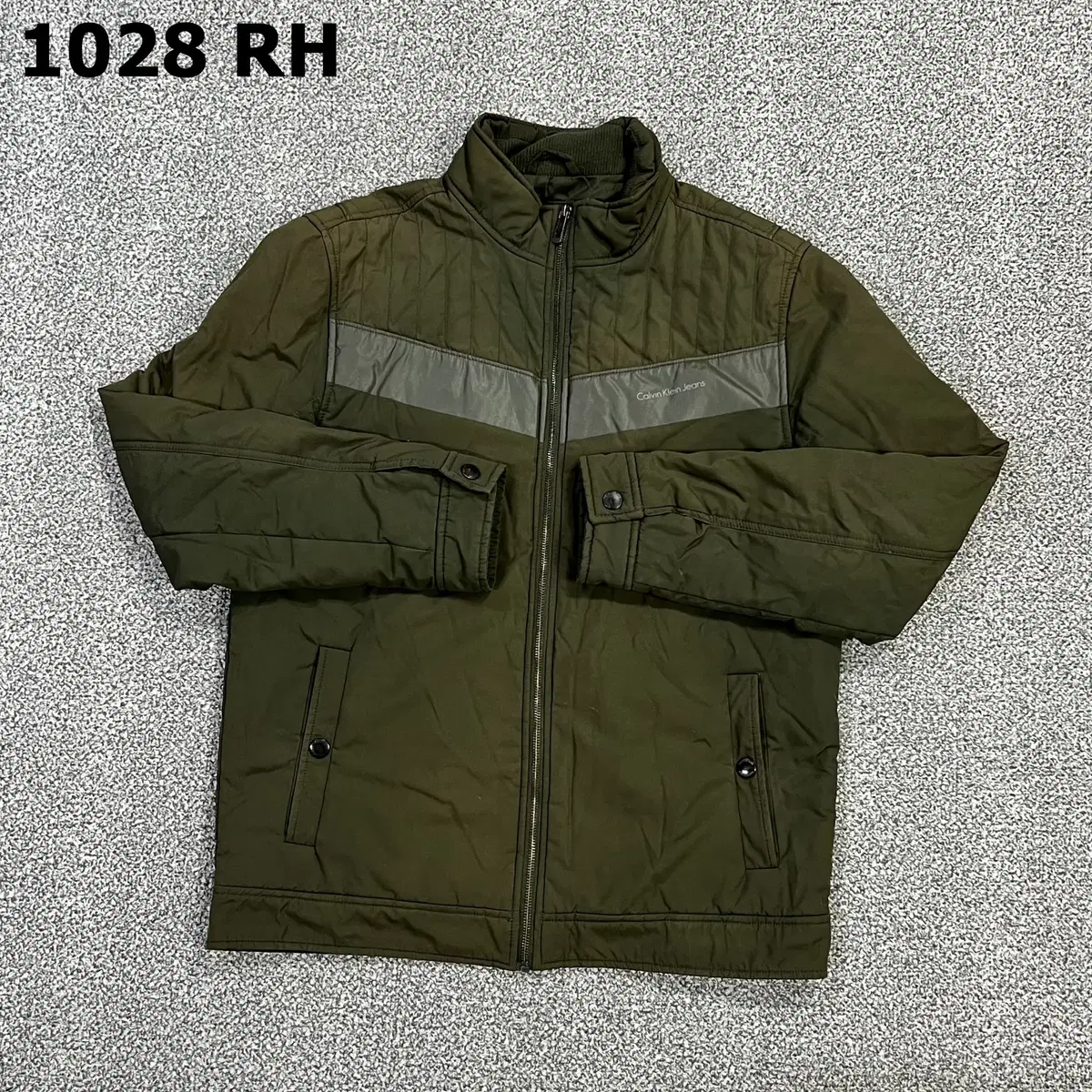 [L] Calvin Klein Lightweight Padded Jacket Down Vintage Khaki (washed out) 028RH