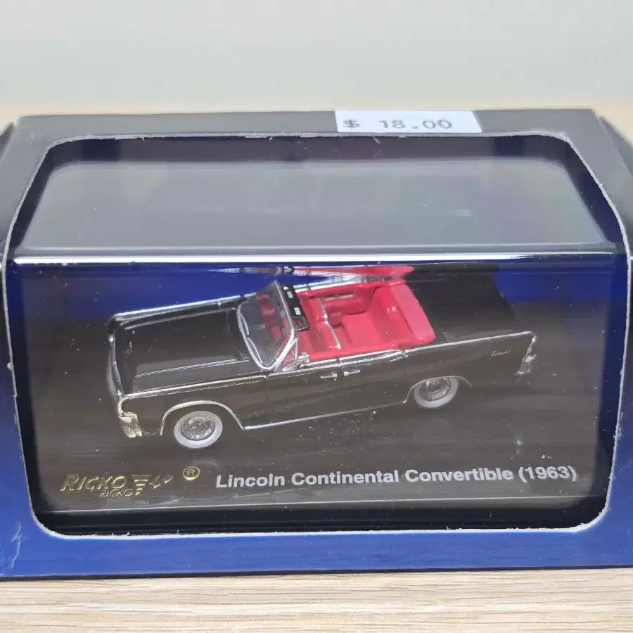 1:87 Lincoln Continental Convertible 미니카