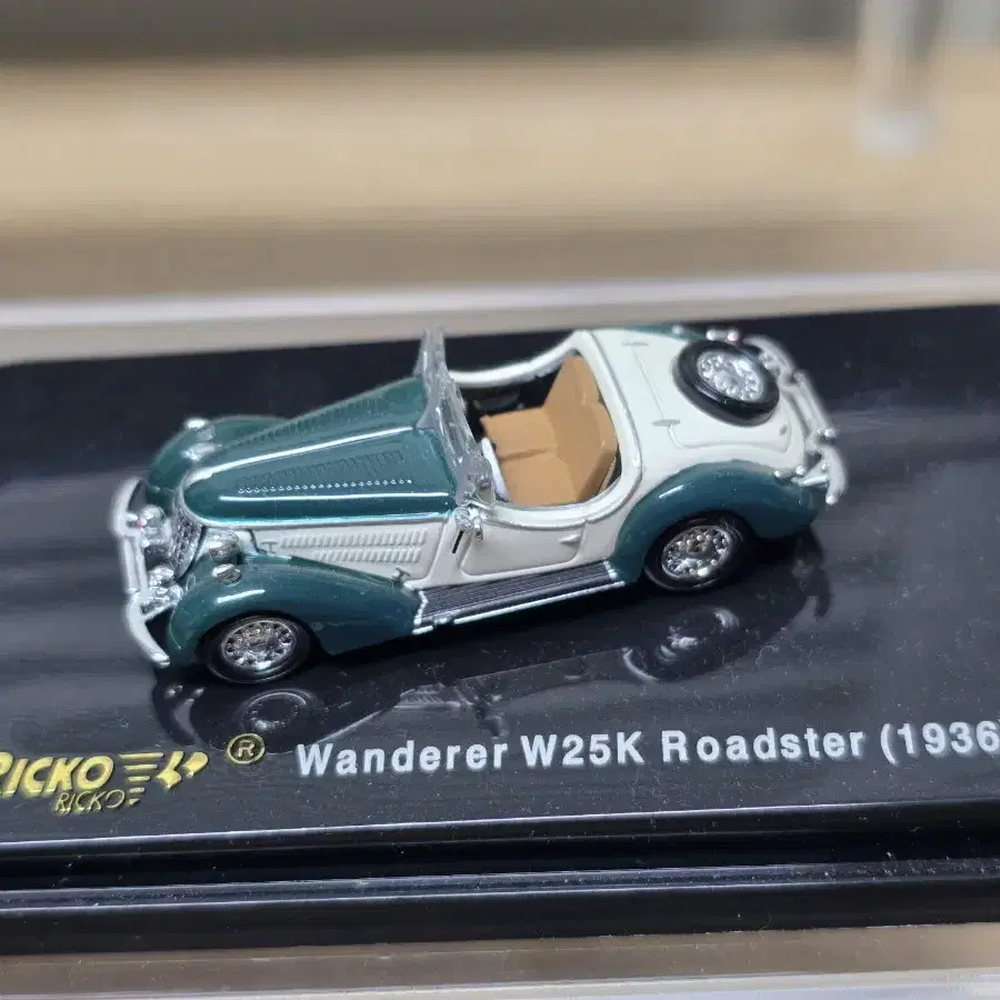 1:87 Wanderer W25K Roadster(1936) 크림그린