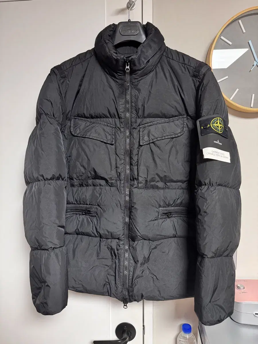 [L] Stone Island Non-Hooded Crinklapps Black Puffer