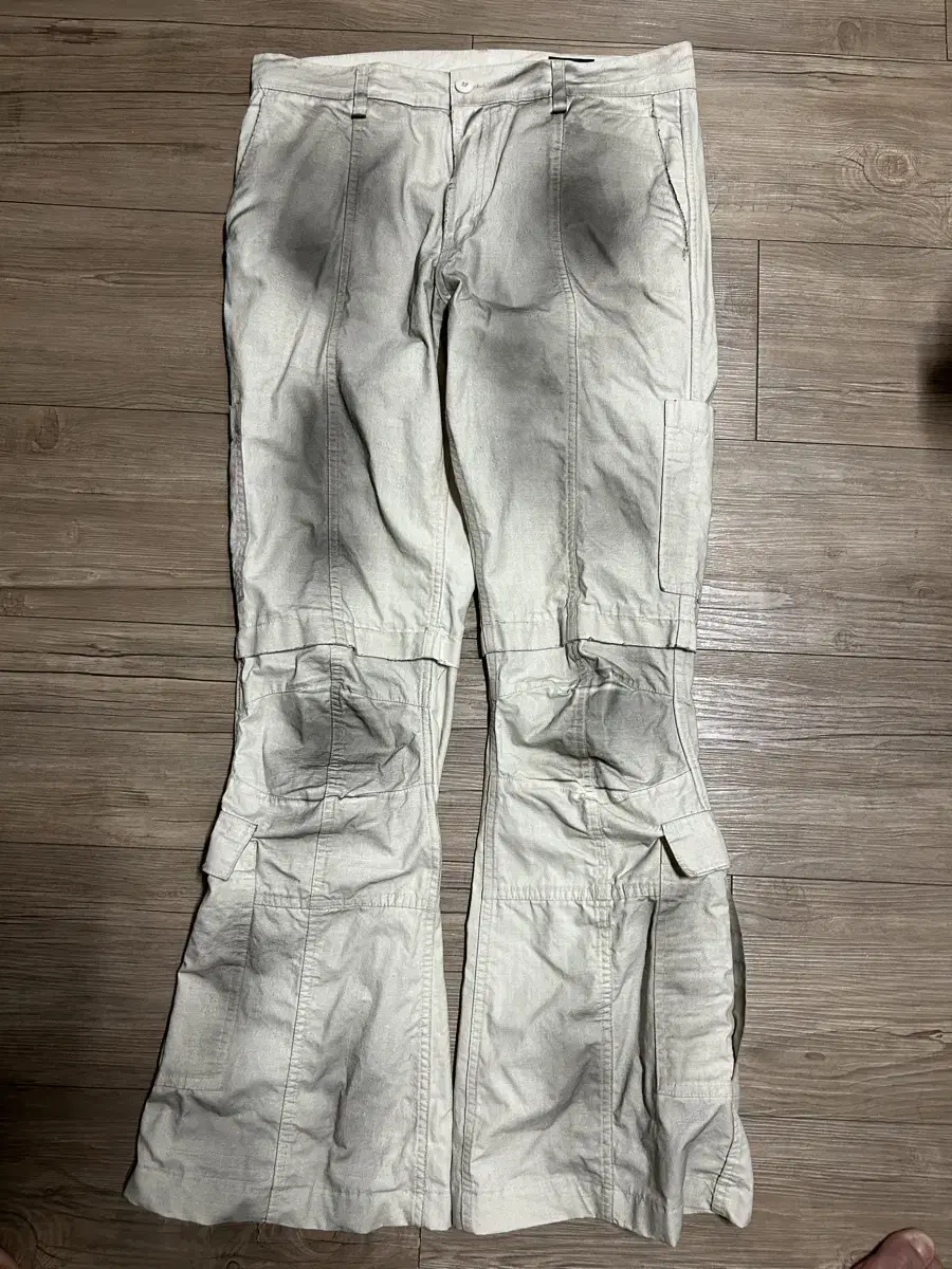 Mngu Flared Cargo Pants