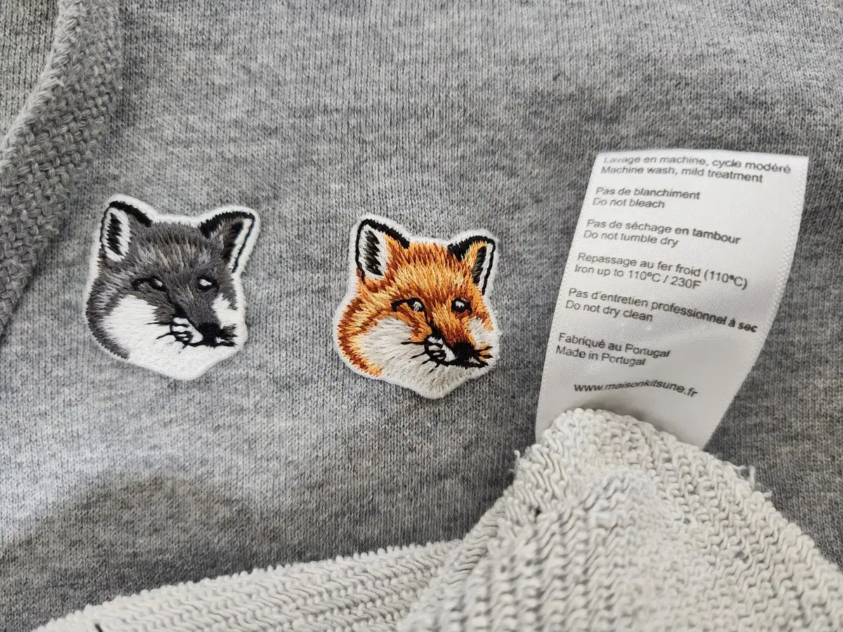 Maison Kitsune Double Fox Hoodie Gray XL 125000