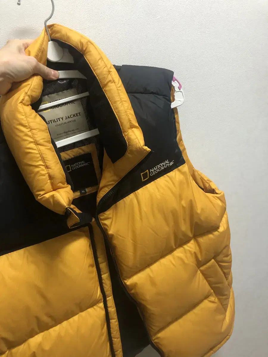 National Geographic Down Puffer Vest 105