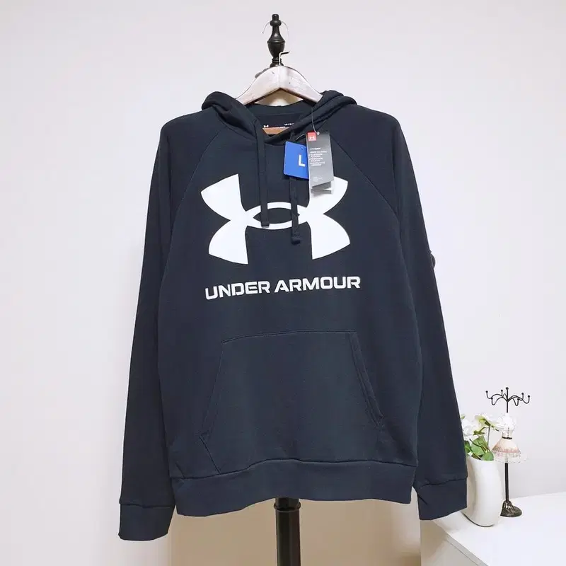 New) Under Armour Brushed Men's Hoodie