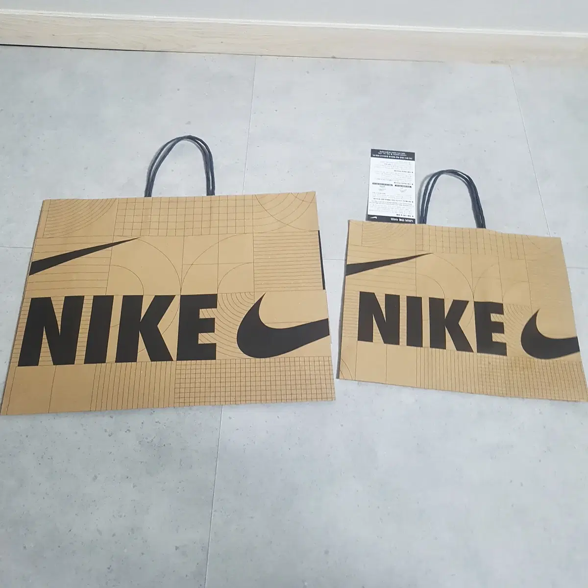 쇼핑백 종이 가방 NIKE 나이키 (2종) 가로 40 세로 33