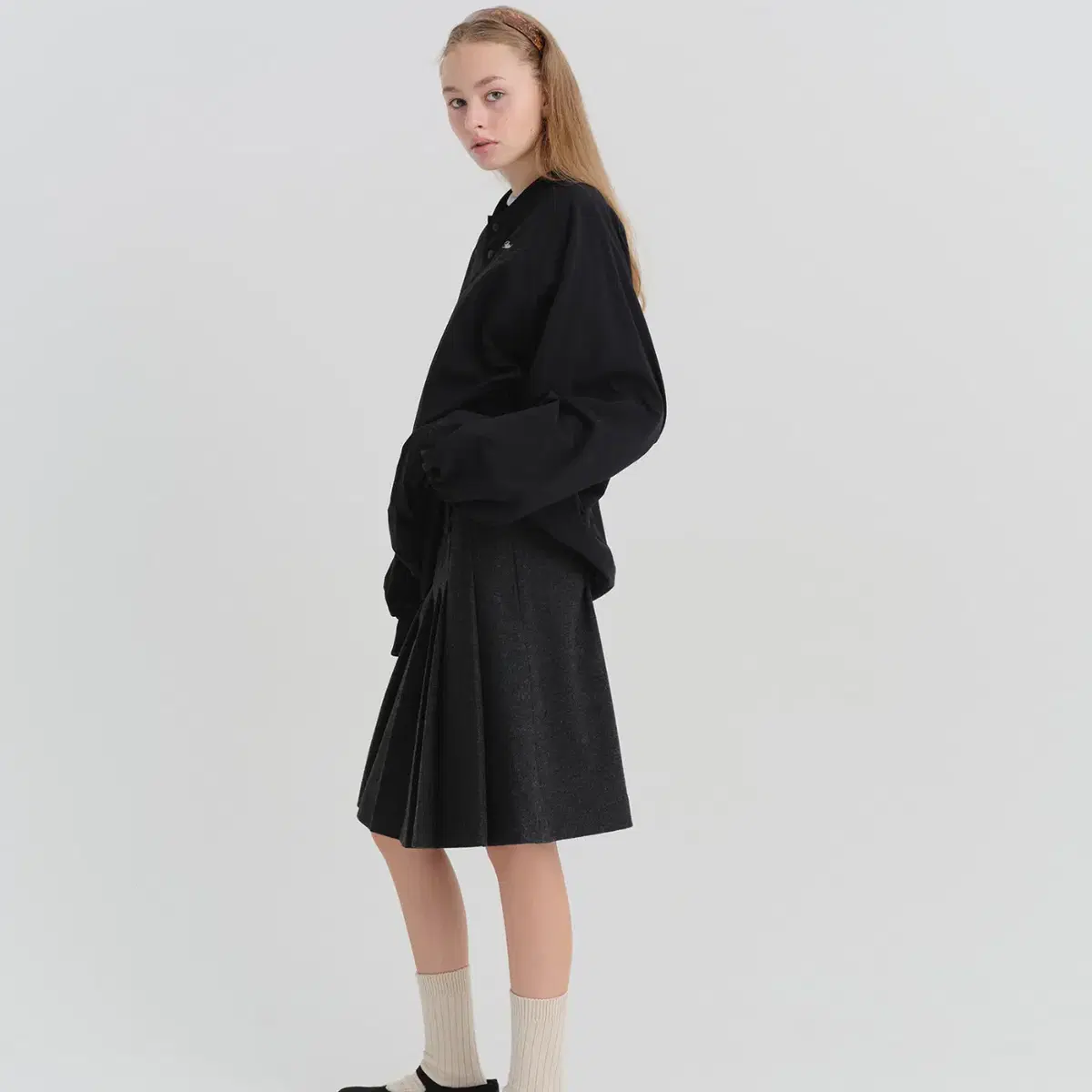 리본빛 Sally Black Pullover (Luke Anorak)