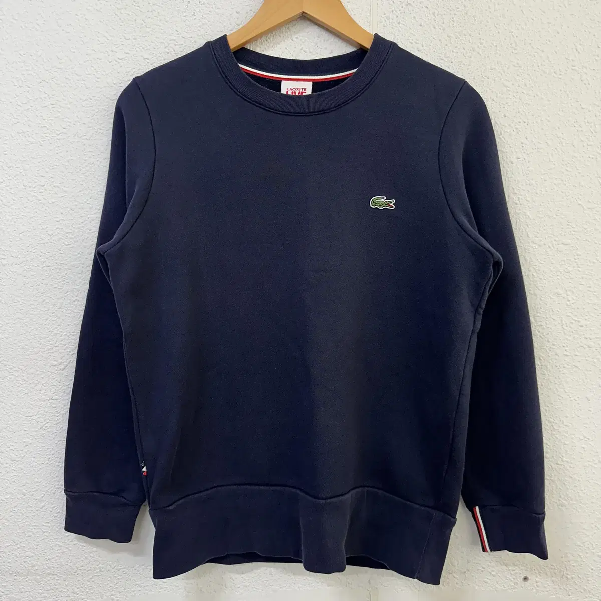 [95] New Lacoste Small logo sleeve point man to man navy 0794