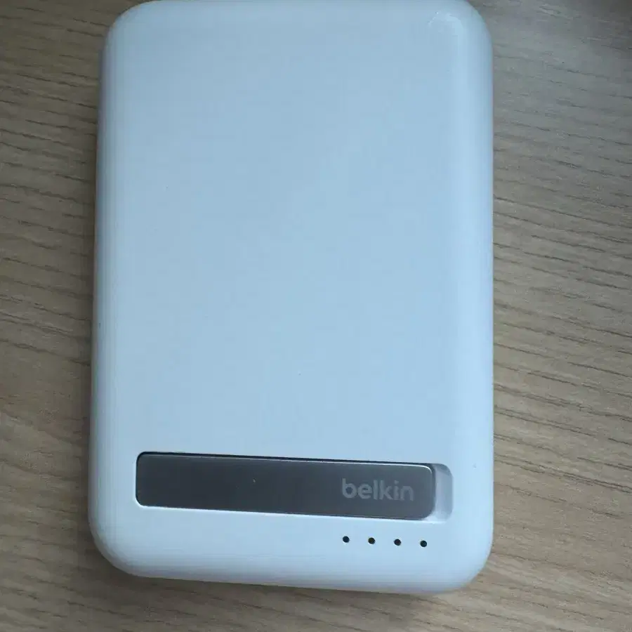 벨킨 qi2 15w 10000mah 보조배터리 BPD008bt