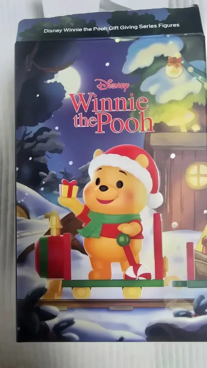 PopMart Disney winnie I'll give you a gift of The Pooh Sowon to the Piglet Star