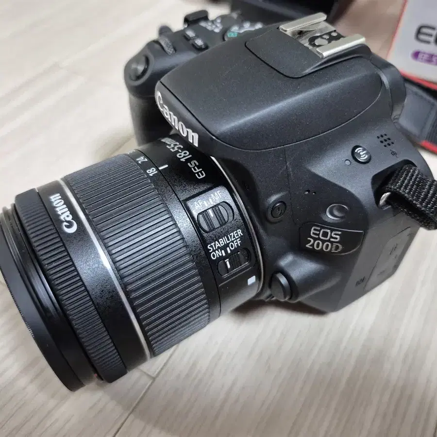 A급 캐논 EOS 200D 와 18-55렌즈 세트