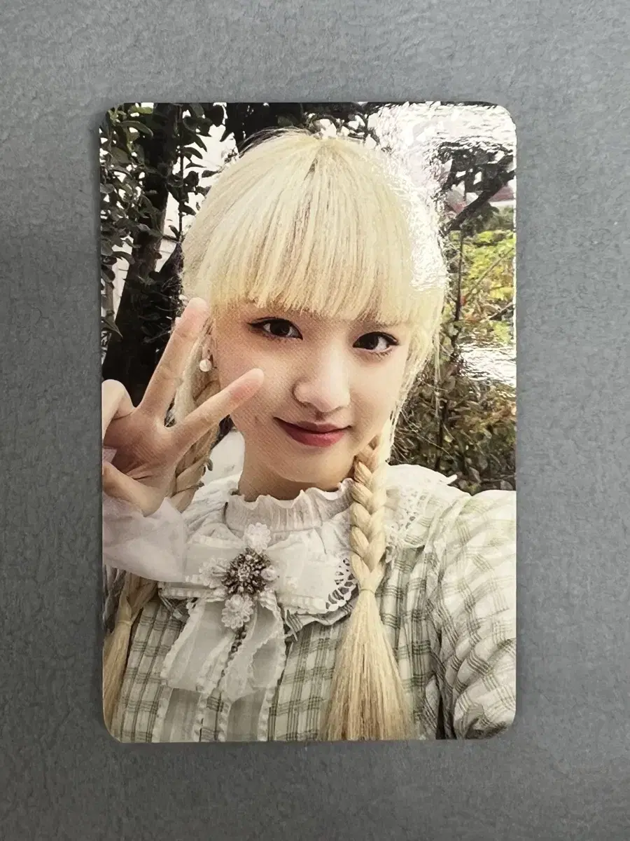 ive 2022 seasons greetings liz photocard