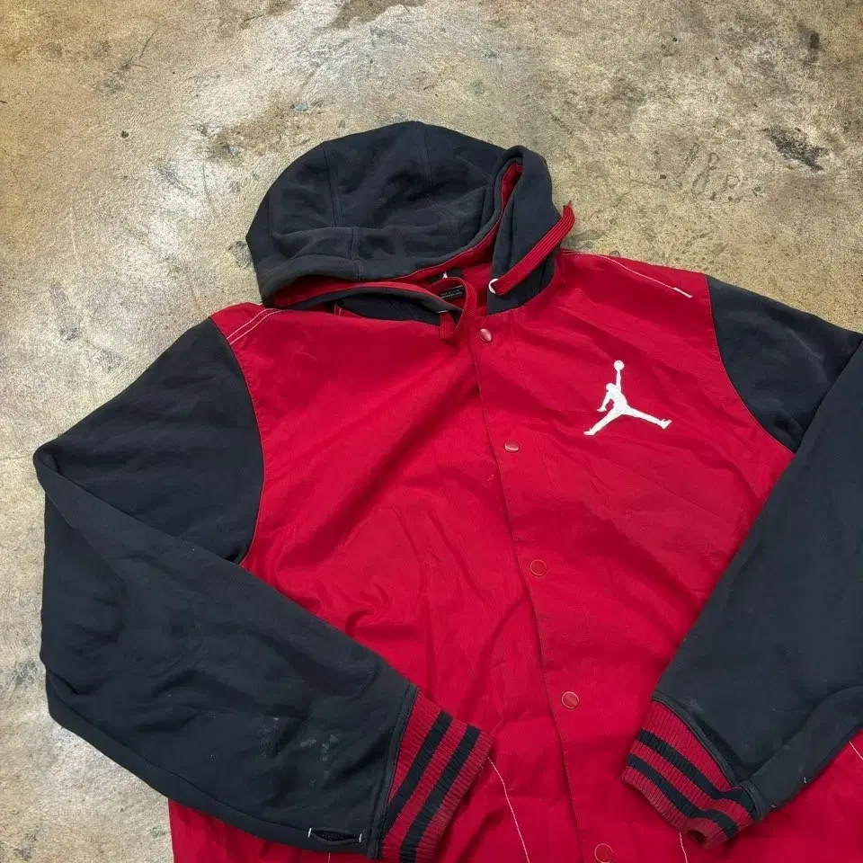 [ Genuine/L,105 ] Jordan Old School Stadium Hooded Jacket