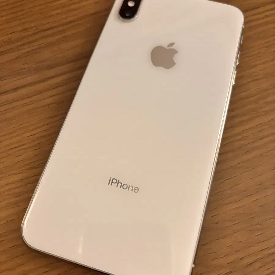 아이폰 XS MAX 화이트. A급 SS급 64기가