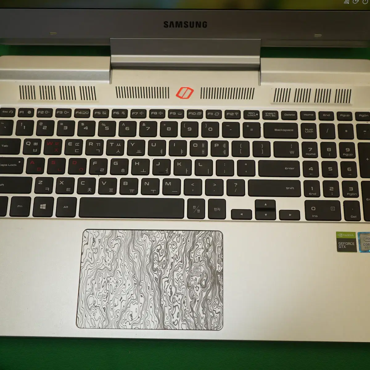 삼성 오디세이 NT850XBD-X78L i7-9750 램8 SSD256