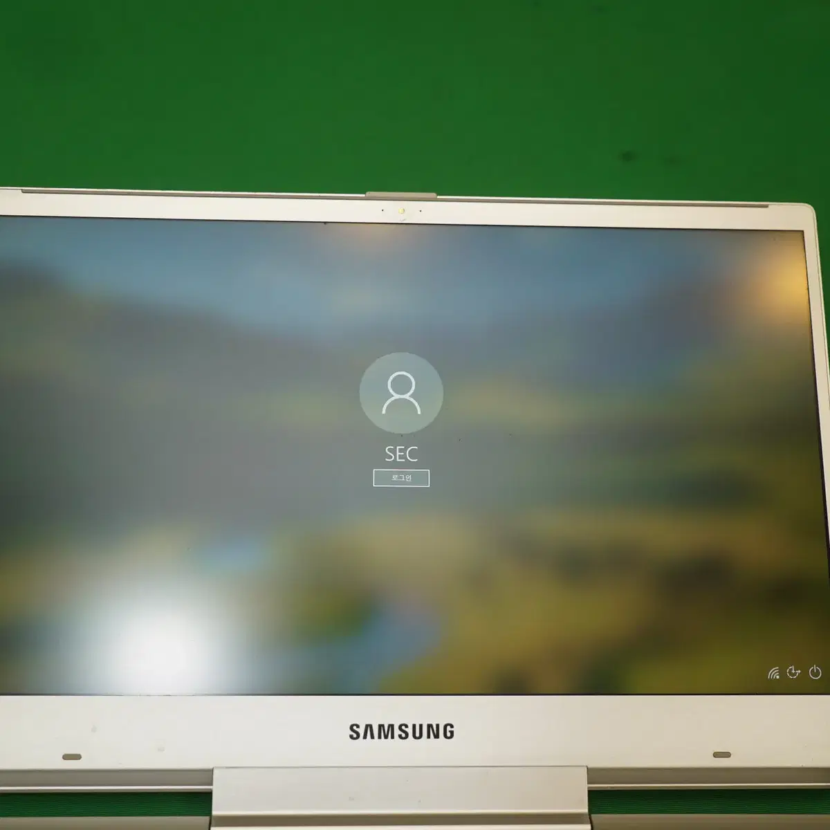 삼성 오디세이 NT850XBD-X78L i7-9750 램8 SSD256