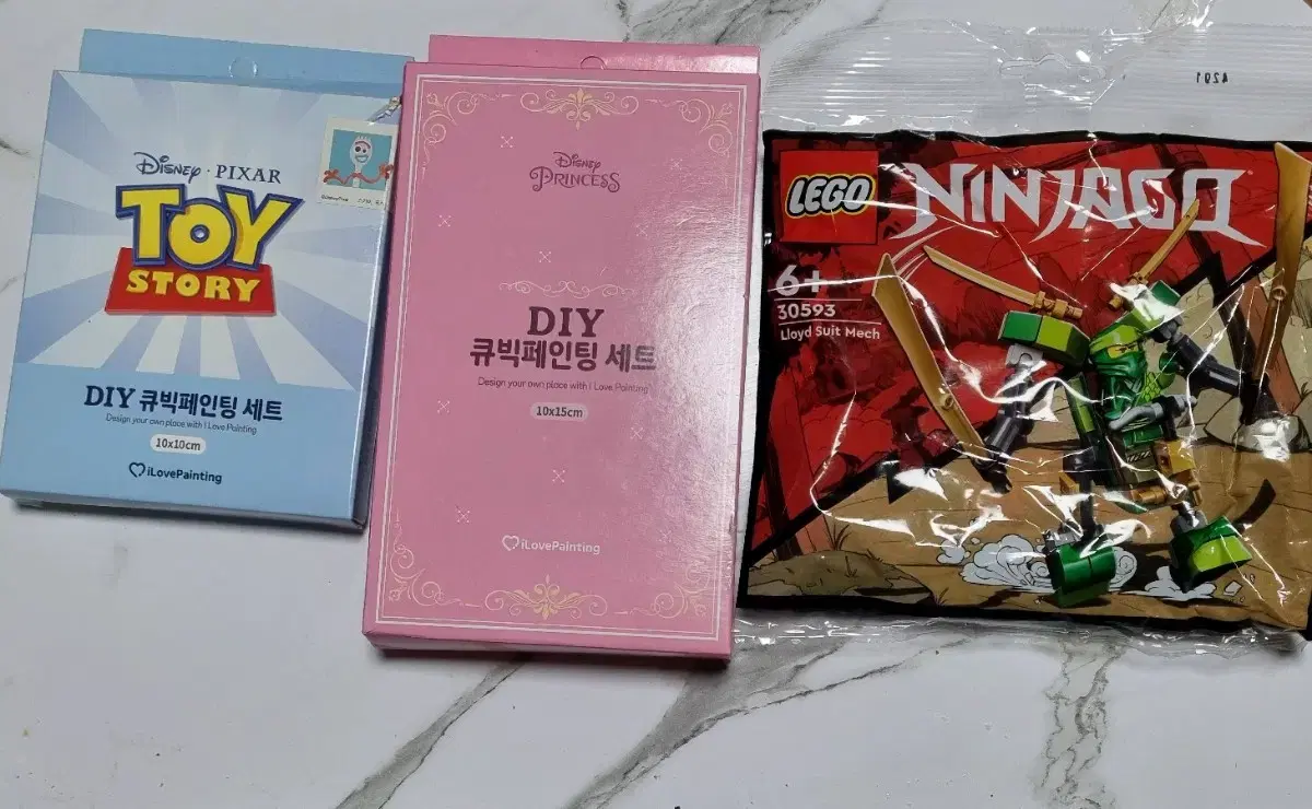 [unsealed] NINJAGO LEGO / Toy Story, belle DIY Cubic Painting Set