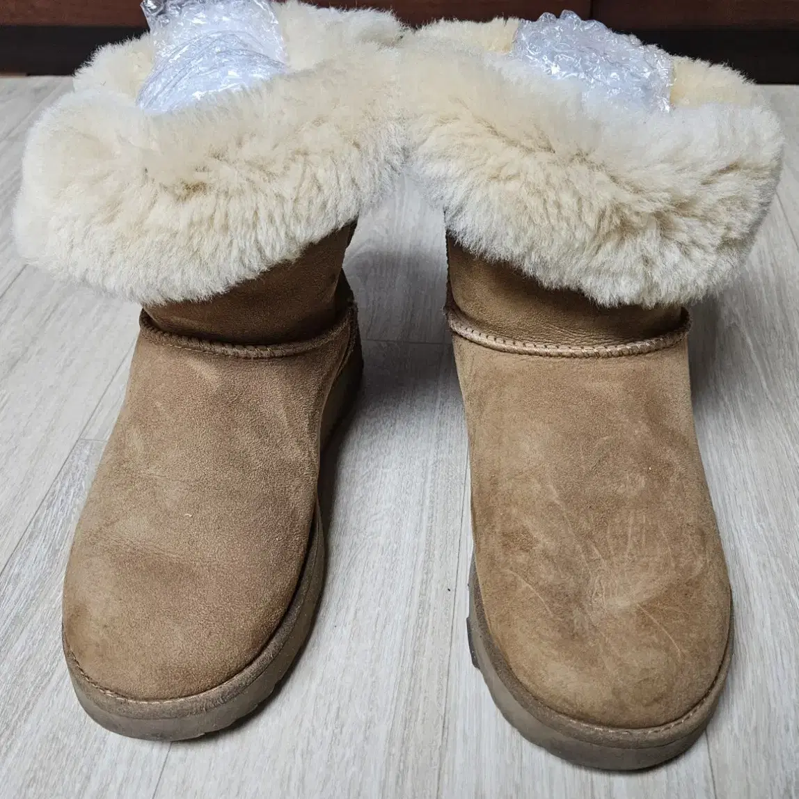 UGG 부츠