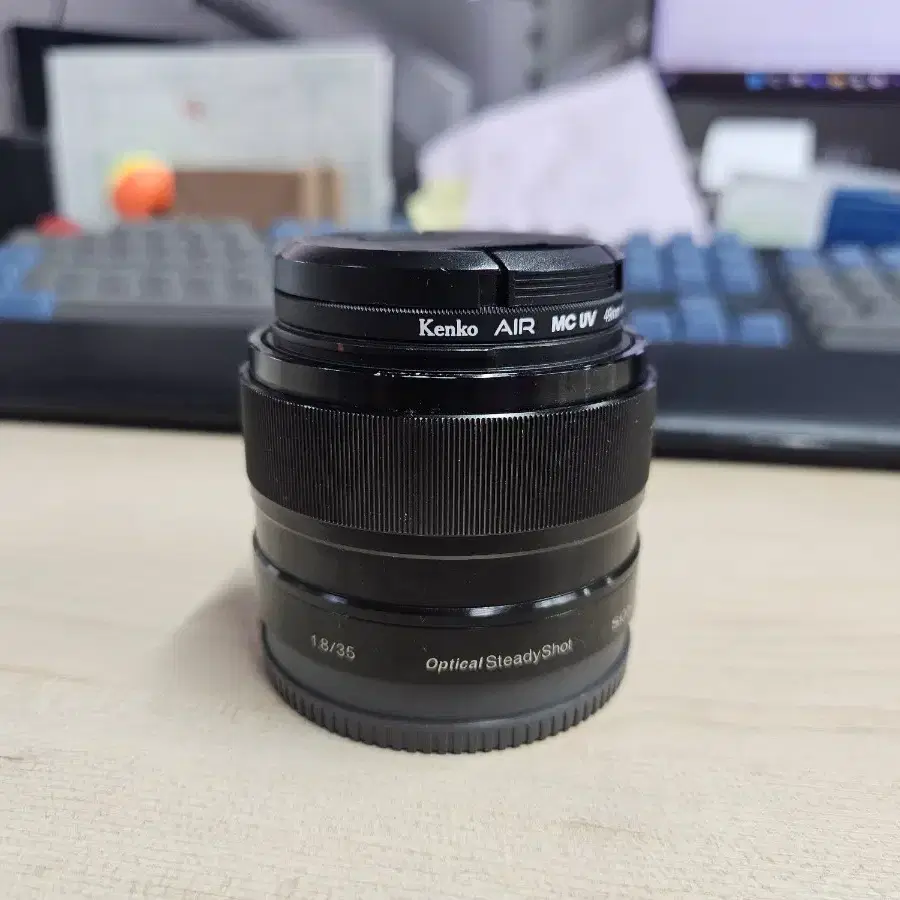 소니 E 34mm F 1.8 OSS 렌즈