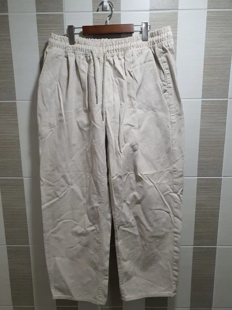 Genuine lew's house big size 40-42 span jogger pants!