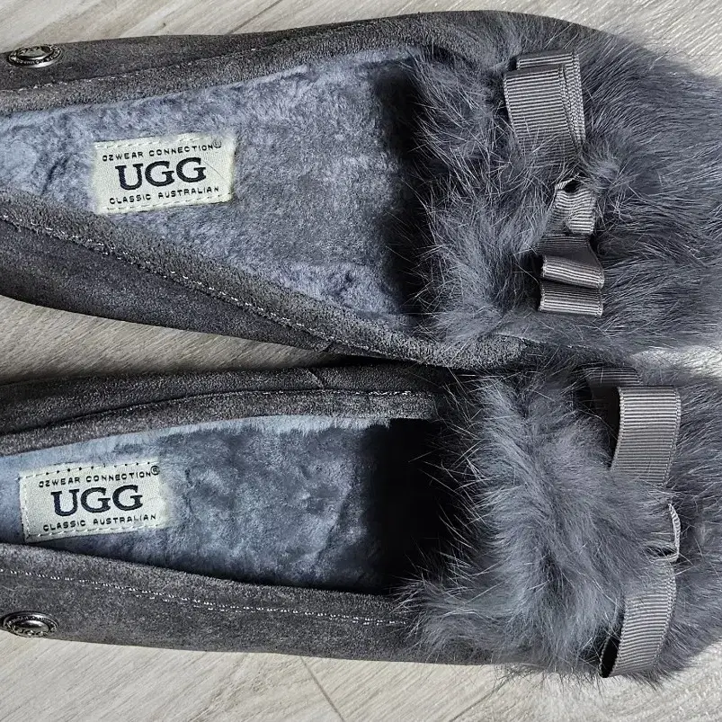 UGG 로퍼