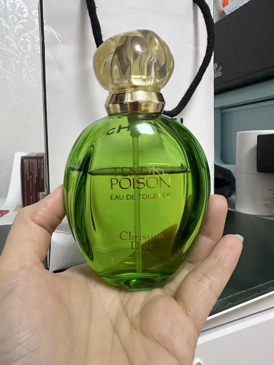 Poison 100ml ( 70ml)