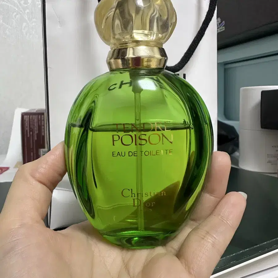 Poison 100ml ( 70ml)