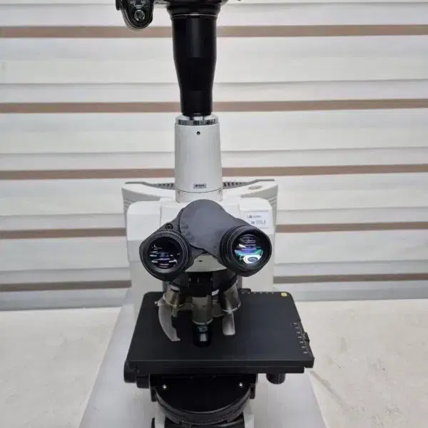 Nikon Eclipse 80i Microscope 현미경