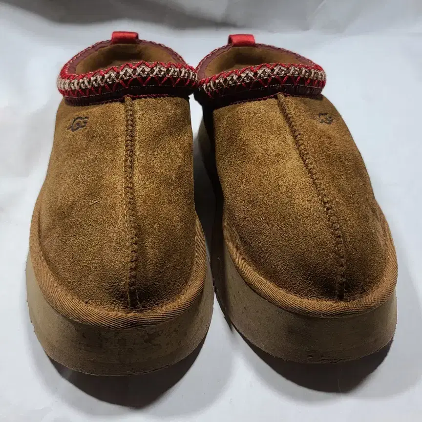 어그(UGG) 타즈 250사이즈