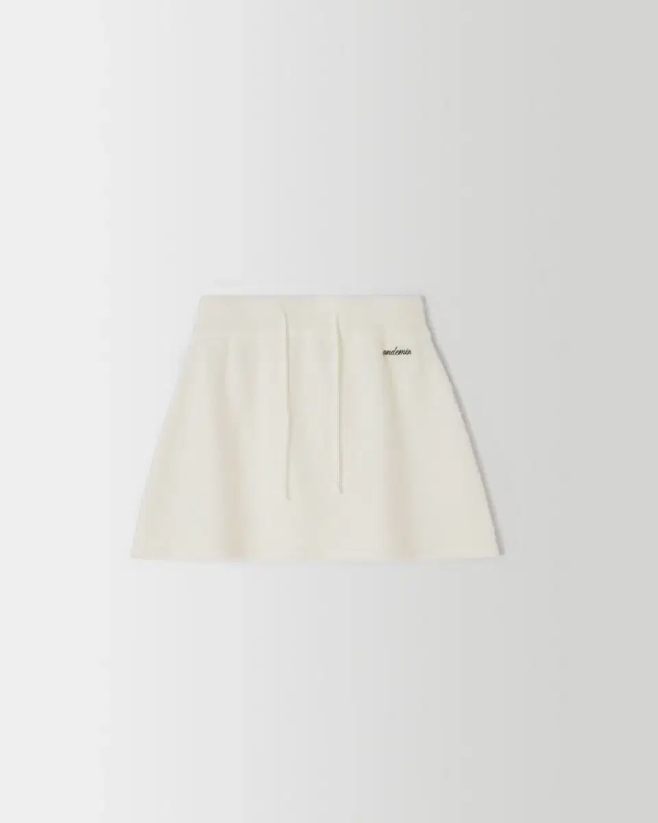 온드민 포니 니트 스커트 아이보리 pony knit skirt