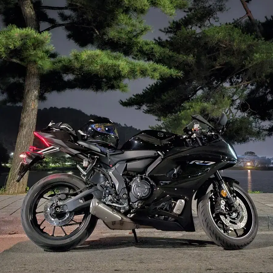 야마하 YZF-R7 신차급 2024출고차