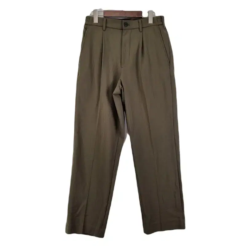 E9696 Uniqlo Men's 2730" Khaki Pin-Tuck Pants/Dirk