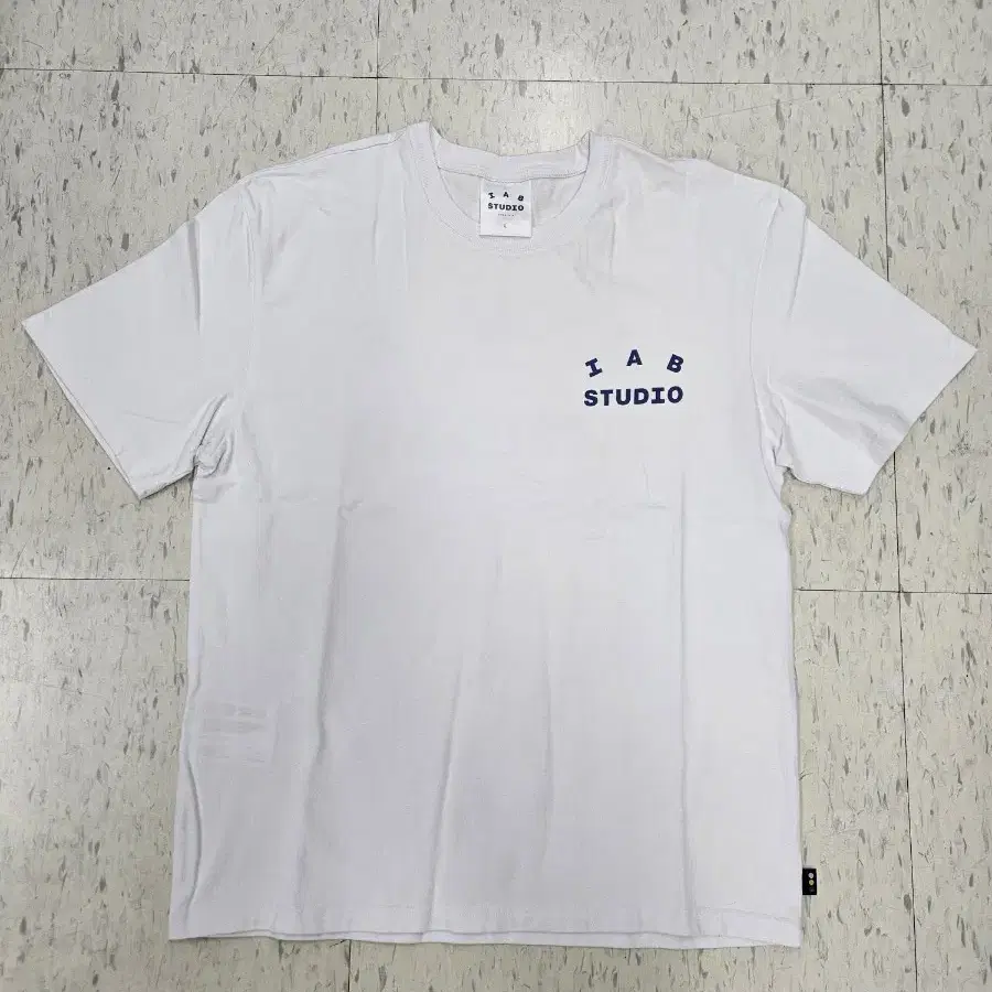 IAB STUDIO S/S TEE