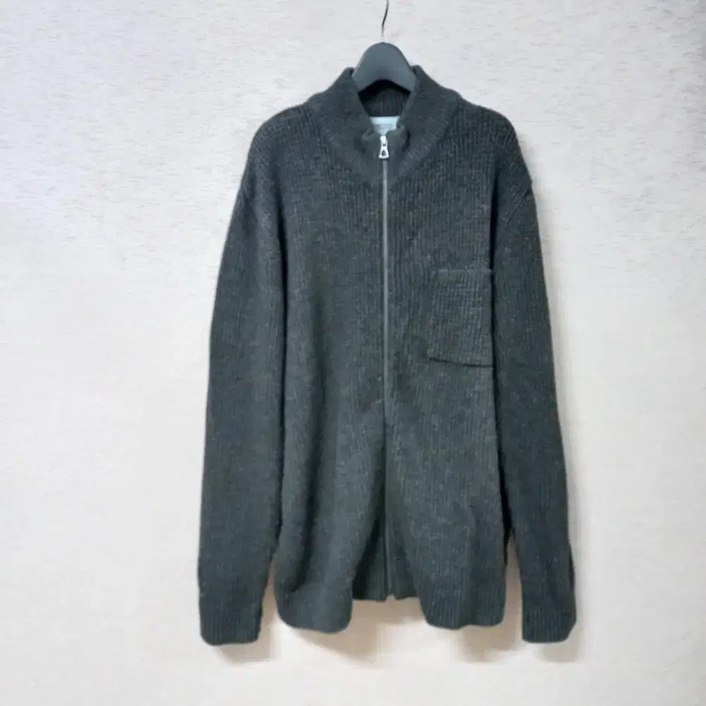 11-27/Series Dark Grey Zip-Up Knit Cardigan Men110