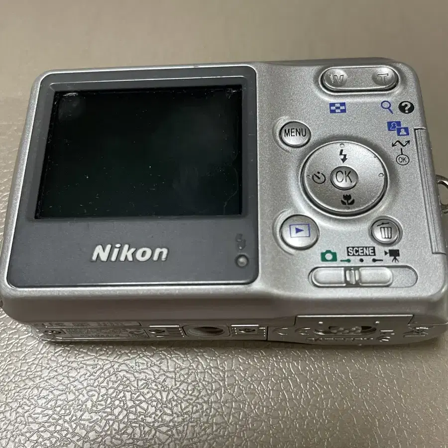 니콘 NIKON 쿨픽스 L2 빈티지 카메라