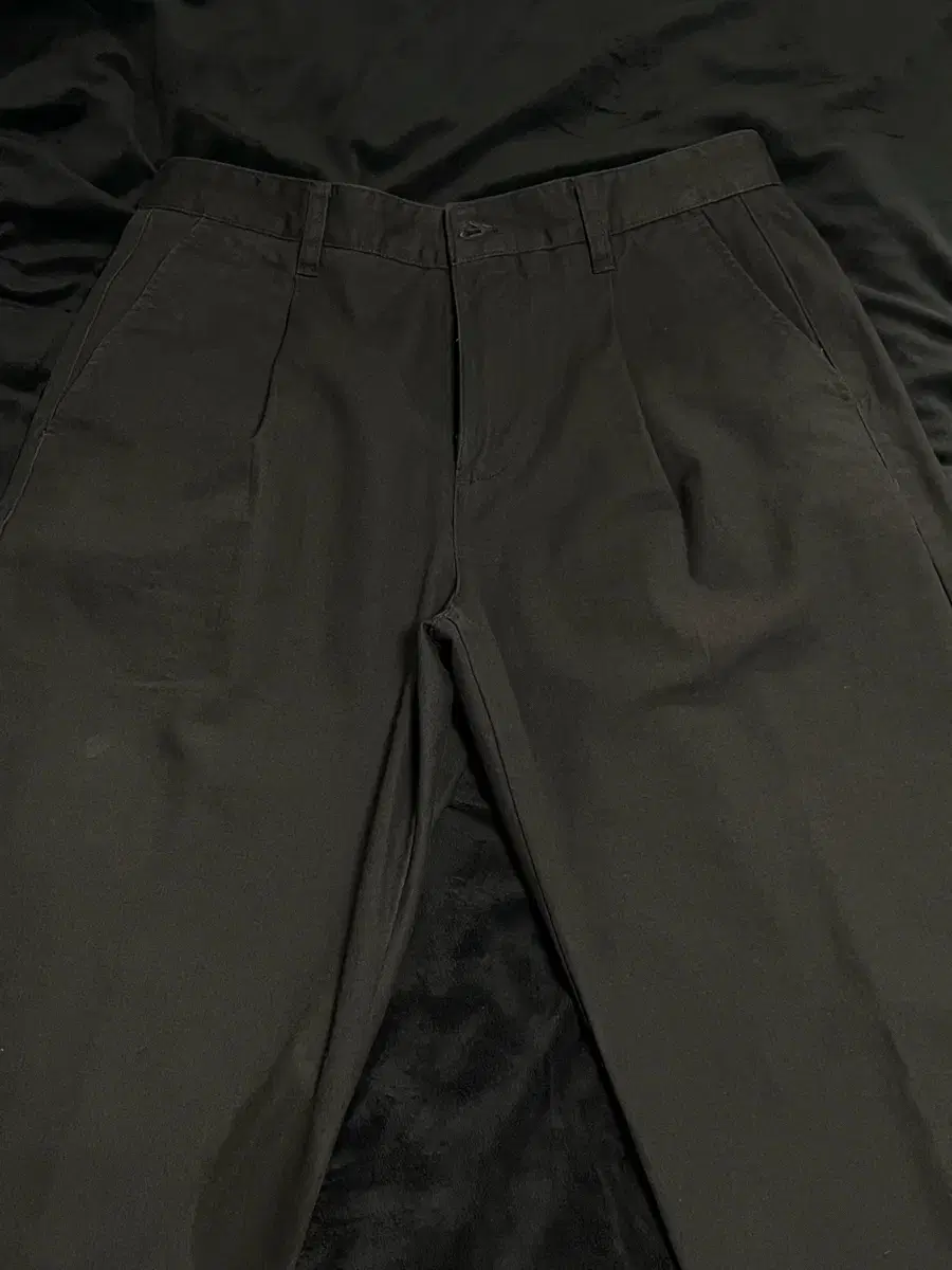 Plain Chino Pants (Dark Gray)