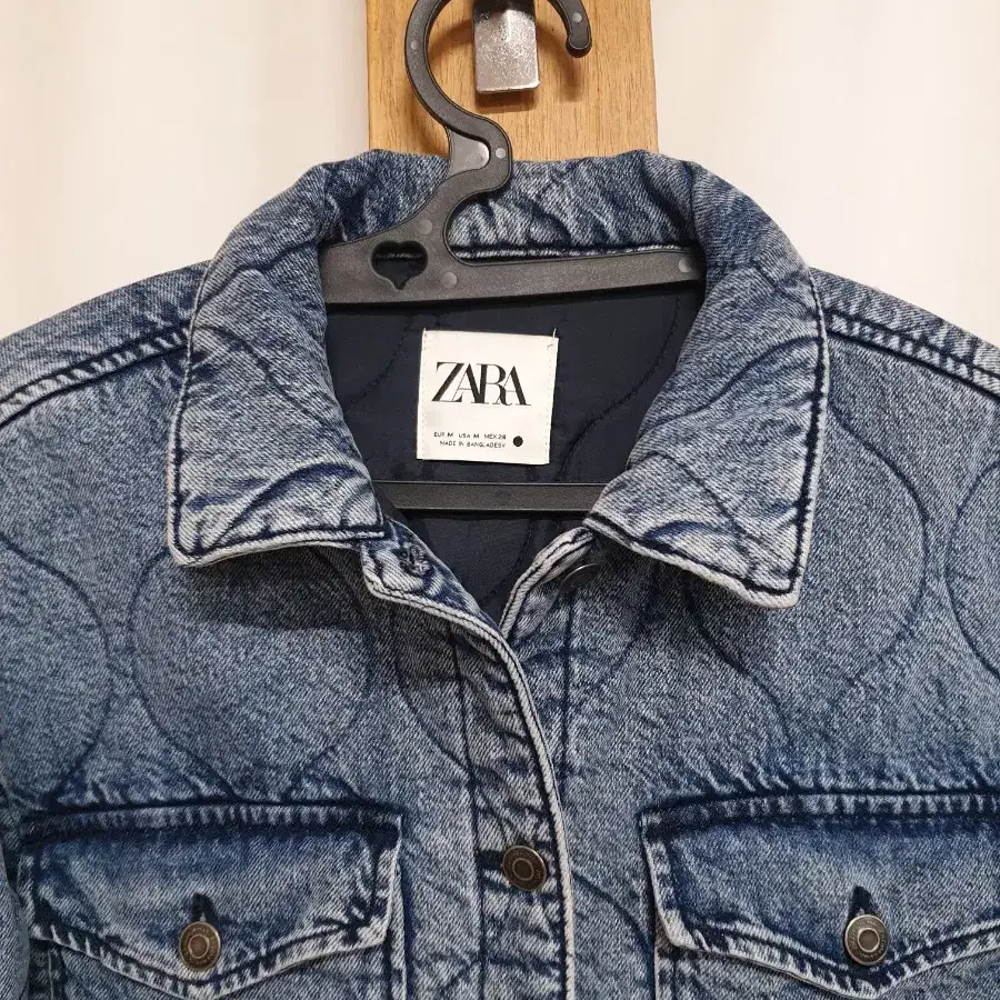 자라  ZARA 청패딩 자켓 100