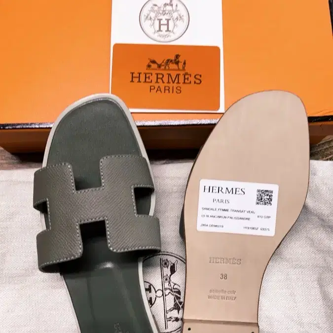 HERMES 슬리퍼 새상품