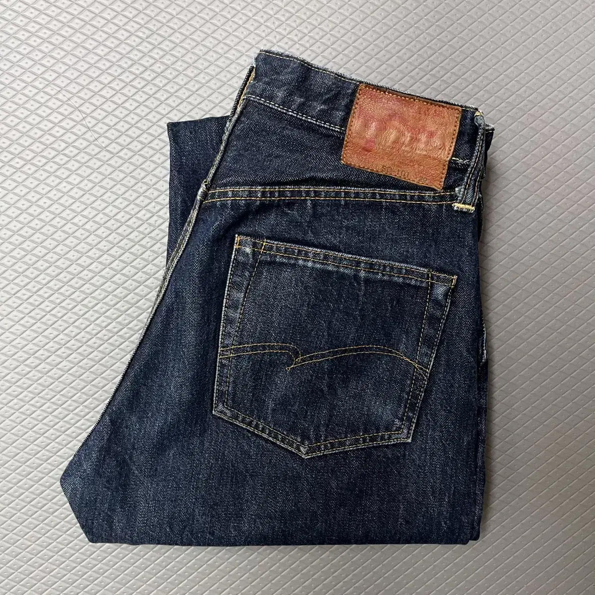 [28] Studio Tachi San SD-101 Selvedge Denim