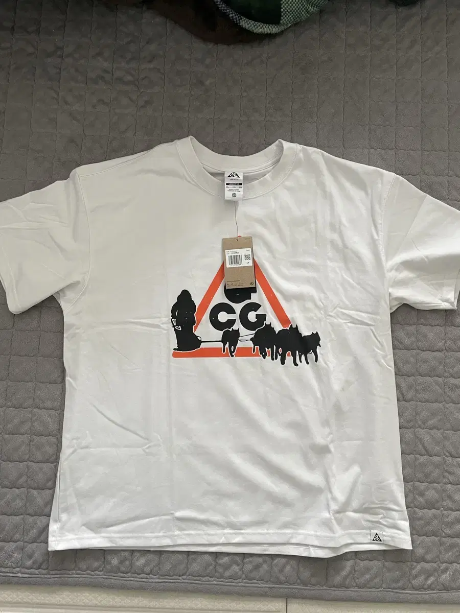 Nike ACG Dry Fit DOG SLED T-Shirt