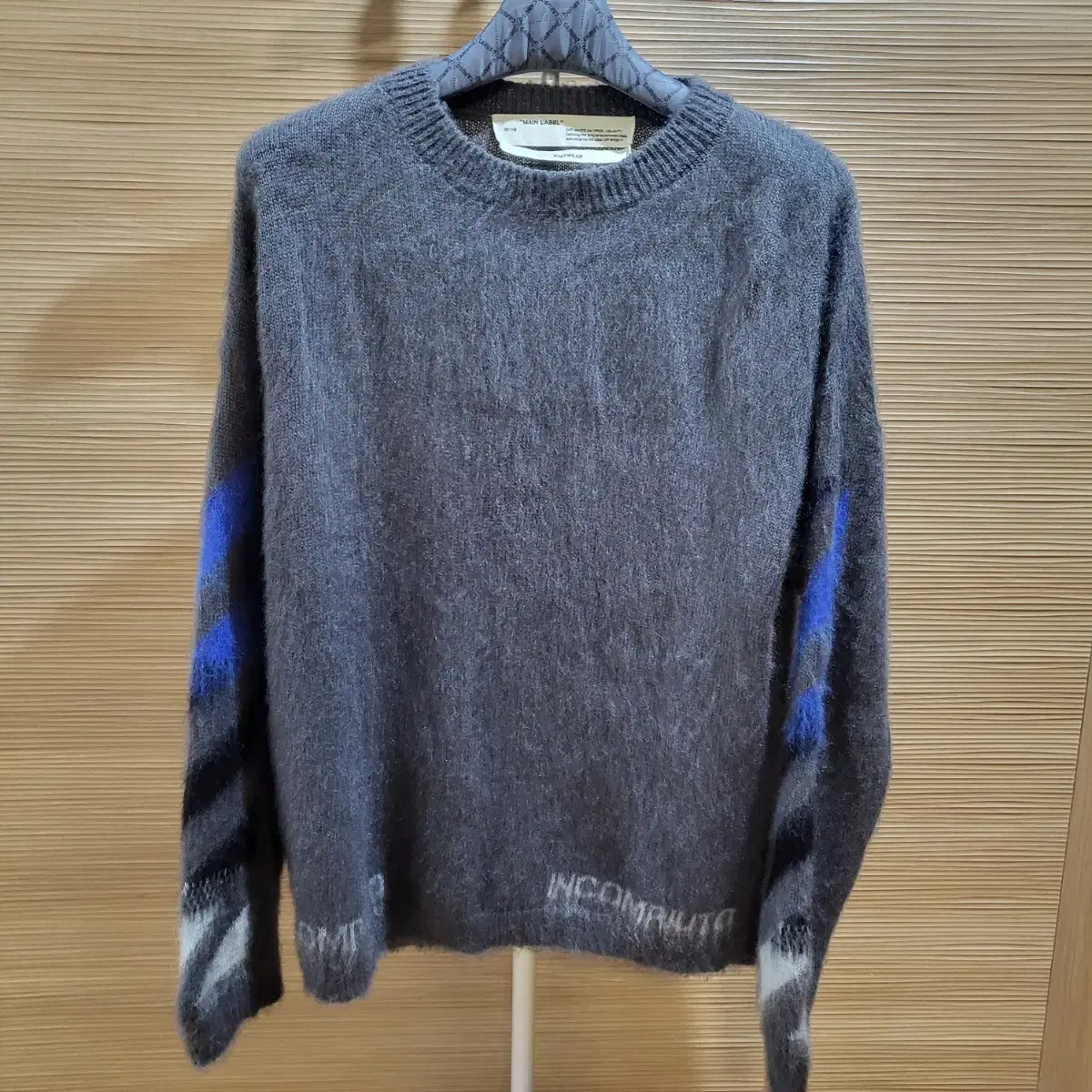 Off-white mohair knit gray S overfit size 105.