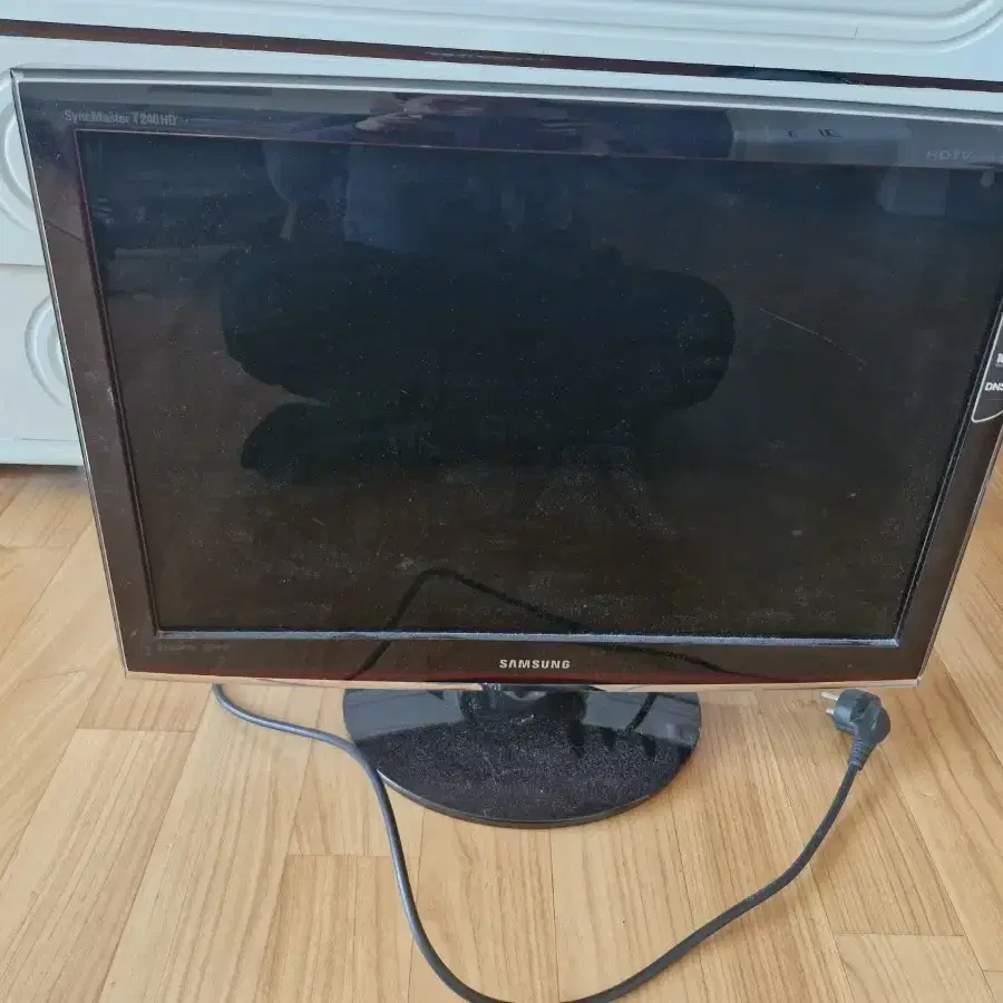 삼성 싱크마스터 T240HD LCD TV 모니터