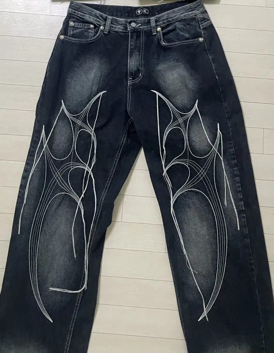 FrogClub Tribal Tree Pants Denim Jeans Size 3 for sale