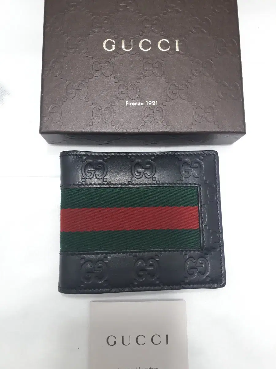 Authenticity/ConditionA}}Gucci Samsun Wallet//Gift//Inventory Available//