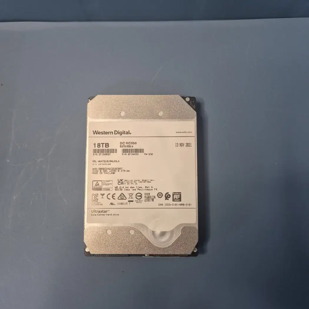 WD HC550 SATA HDD 18TB 18테라 판매합니다.