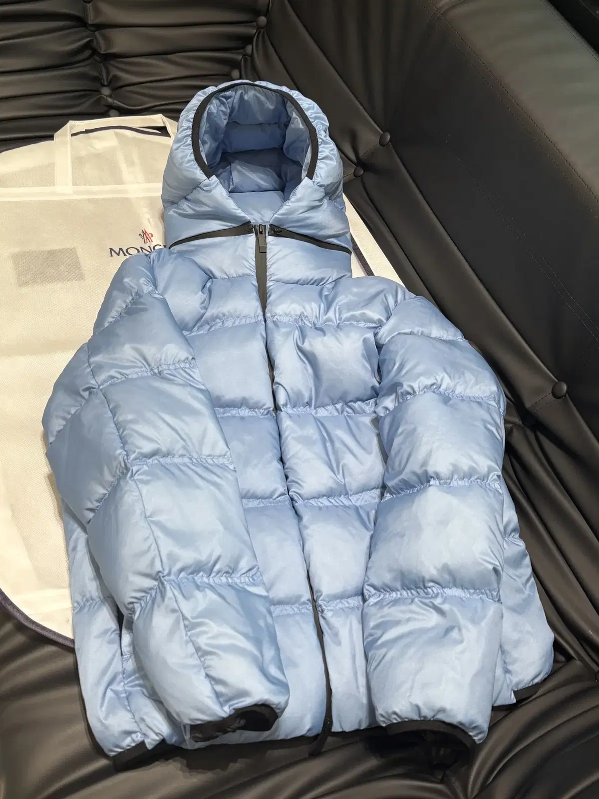 Moncler Unisex Winter High Neck Zip-up Down Jacket Bloo