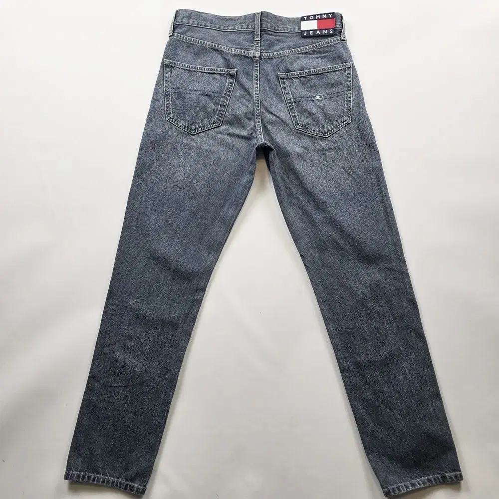 Tommy Hilfiger Jeans Slim Denim Size 32 NO.7344