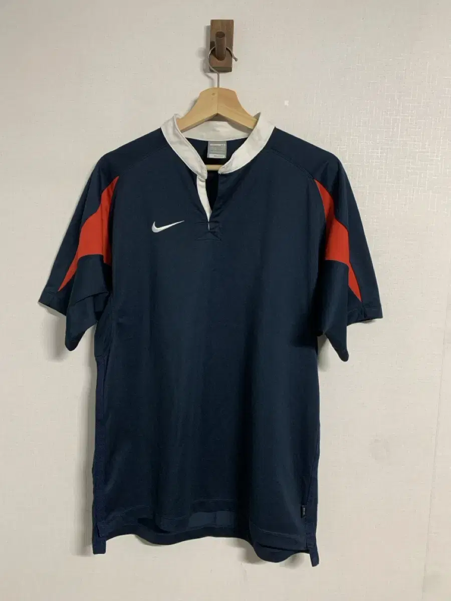 [M]00s Nike Performance Short Sleeve T-Shirt