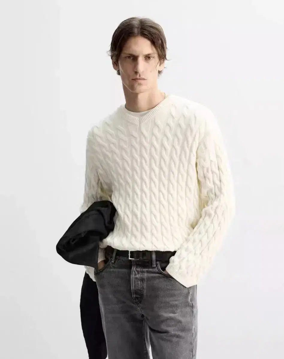 Zara Men's V-Neck Knit White XL